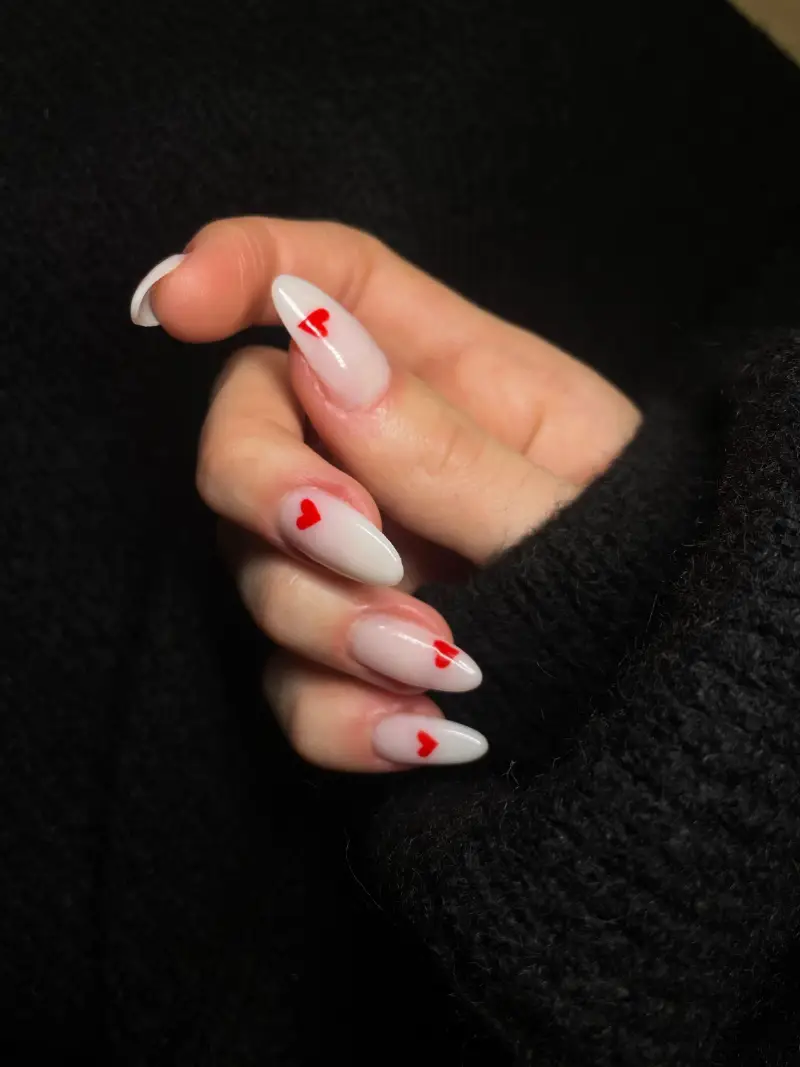 Glossy acrylic set cured to a perfect shine